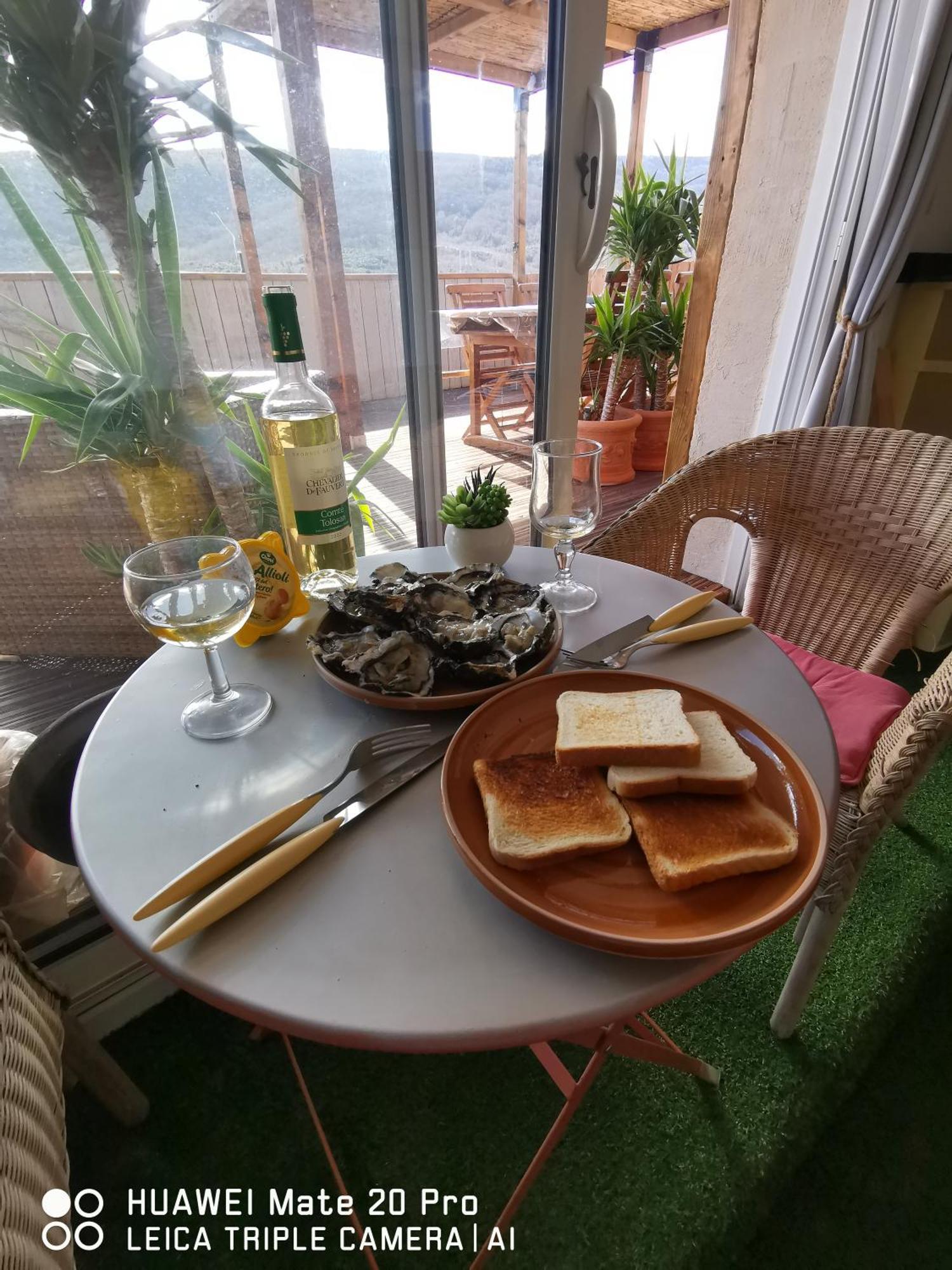Homestay L'etape Bien Etre,chambres Et Tables D'hotes,epicerie Cafe, Salon De Massage Camps-sur-l'Agly